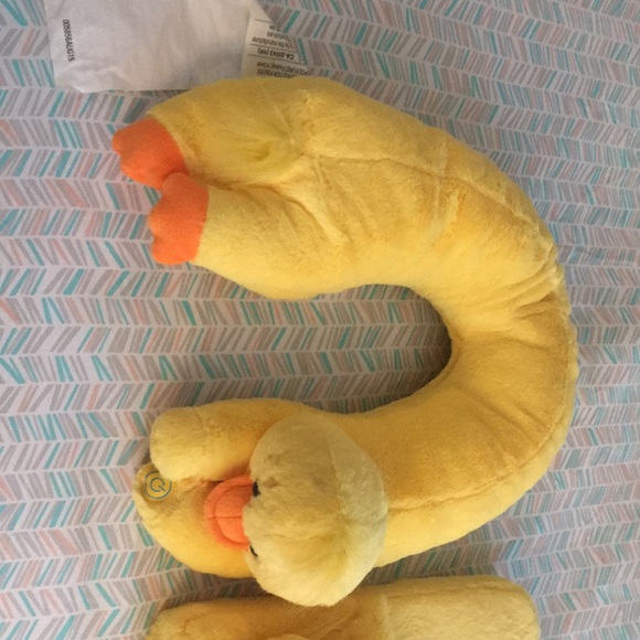 Yellow foot massage and Neck cozy - Picture 2 of 4